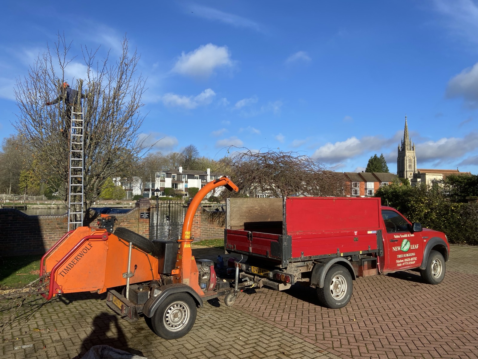 Truck and chipper on the job by the river in Marlow, clearing arisings as we go.